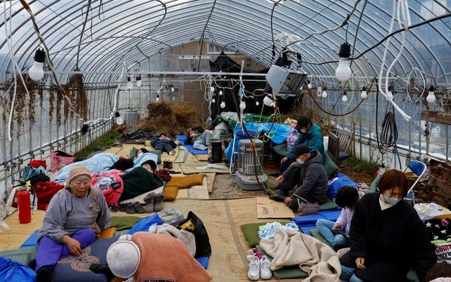 Nhật Bản đối phó nguy cơ dịch cúm và Covid-19 sau động đất