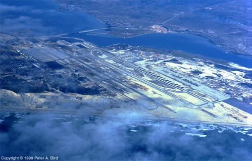 Hình ảnh vịnh Cam Ranh khi nhìn từ trên cao
