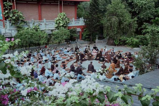 Tu viện Khánh An còn nổi tiếng với các khóa tu được tổ chức đều đặn