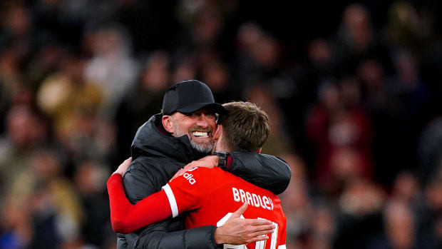 klopp liverpool 2 1 fulham.jpg