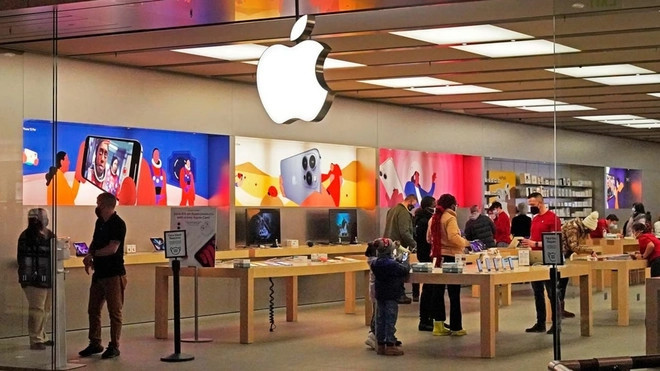 Apple bất ngờ để tuột 'ngôi vương' công ty giá trị nhất thế giới vào tay đối thủ 'sống còn'