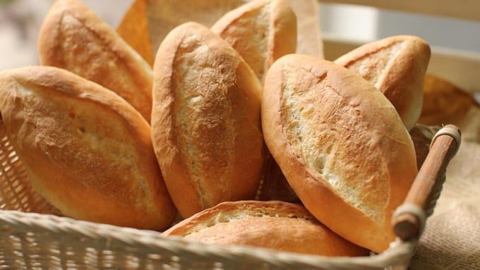 Bánh mì hay bánh ngọt thường được ưa chuộng cho bữa sáng nhưng cũng có những tác động tiêu cực đến sức khỏe