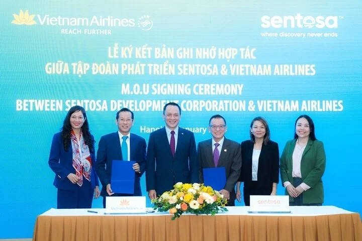 Vietnam Airlines 'bắt tay' Sentosa - Tập đoàn du lịch hàng đầu Singapore