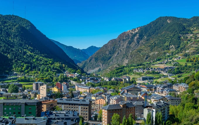 Andorra là một trong những quốc gia nhỏ nhất châu Âu