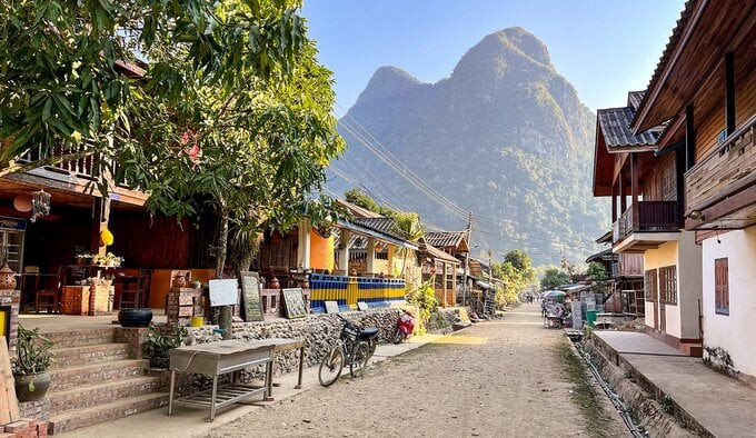 Luang Prabang có thể sẽ mất danh hiệu Di sản thế giới nếu không giải quyết các vấn đề xay dựng các công trình mới