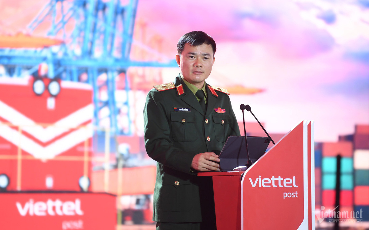 W-viettel-post-1-1-1.jpg