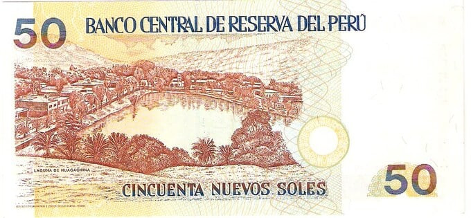 Huacachina được in trên mặt sau tờ 50 Nuevo Sol