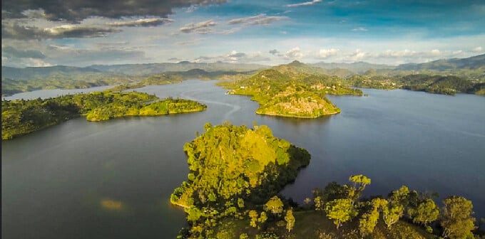 Hồ Kivu hiện là một trong những hồ lớn nhất ở Châu Phi