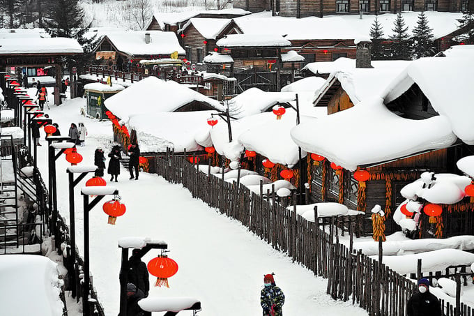 Trong mùa đông, tuyết tại làng Tuyết Hương có thể dày đến 2m.