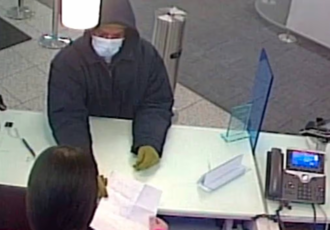 Kẻ cướp ngân hàng được miễn tội vì 'không đáp ứng tiêu chuẩn về tội cướp ngân hàng'