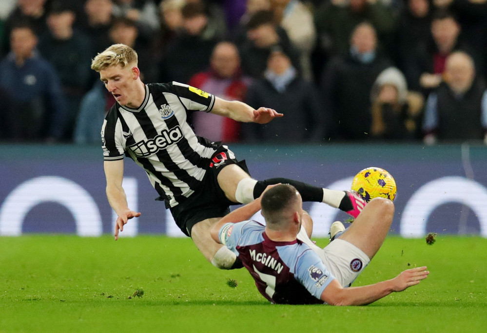 Newcastle Aston Villa.jpg