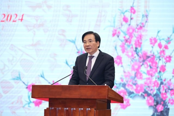 Bộ trưởng, Chủ nhiệm Văn phòng Chính phủ (VPCP) Trần Văn Sơn, Người phát ngôn của Chính phủ, thông tin với báo chí về tình hình kinh tế - xã hội tháng 1/2024.