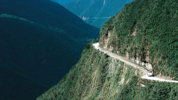 Năm 1995, North Yungas được bình chọn là 'cung đường nguy hiểm nhất thế giới'