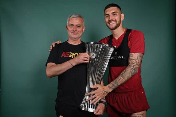 jose mourinho lorenzo pellegrini.jpg