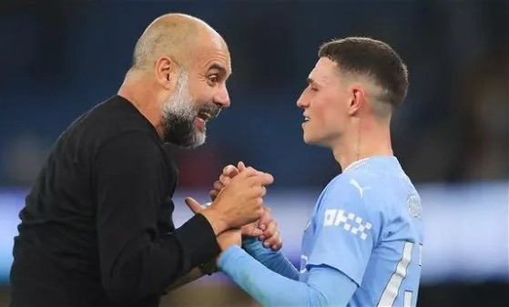 phil-foden-pep-guardiola.jpg