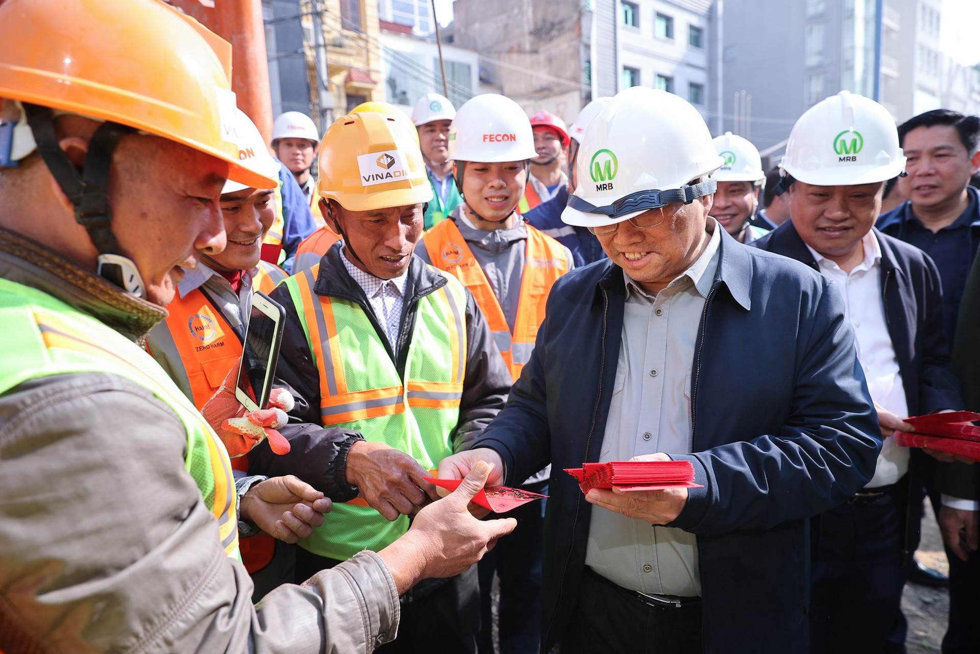 Thủ tướng kiểm tra hiện trường, thúc đẩy tiến độ dự án đường sắt Nhổn - ga Hà Nội- Ảnh 6.