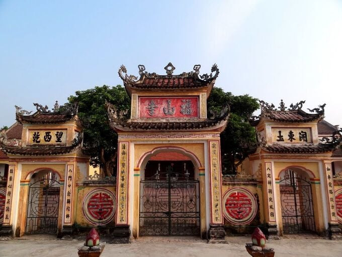 Ngôi chùa vẫn giữ được nét đẹp kiến trúc từ các thế kỷ trước