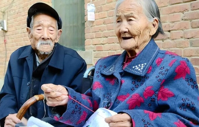 Cặp vợ chồng này cho biết chìa khóa kéo dài tuổi thọ chính là phải nỗ lực để tăng cường thể chất