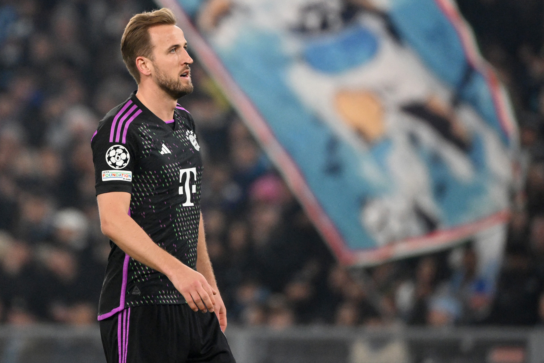 Bayern Munich dễ trắng tay: Lời nguyền Harry Kane