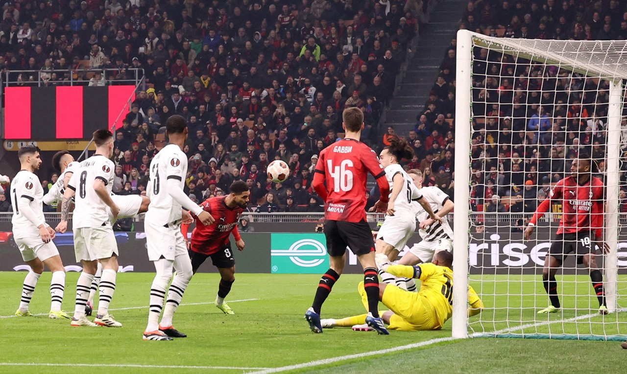 ac milan v rennes 7.jpg