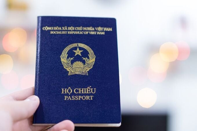 Việt Nam nằm trong nhóm hộ chiếu yếu nhất thế giới khi chỉ được miễn thị thực vào 55 quốc gia