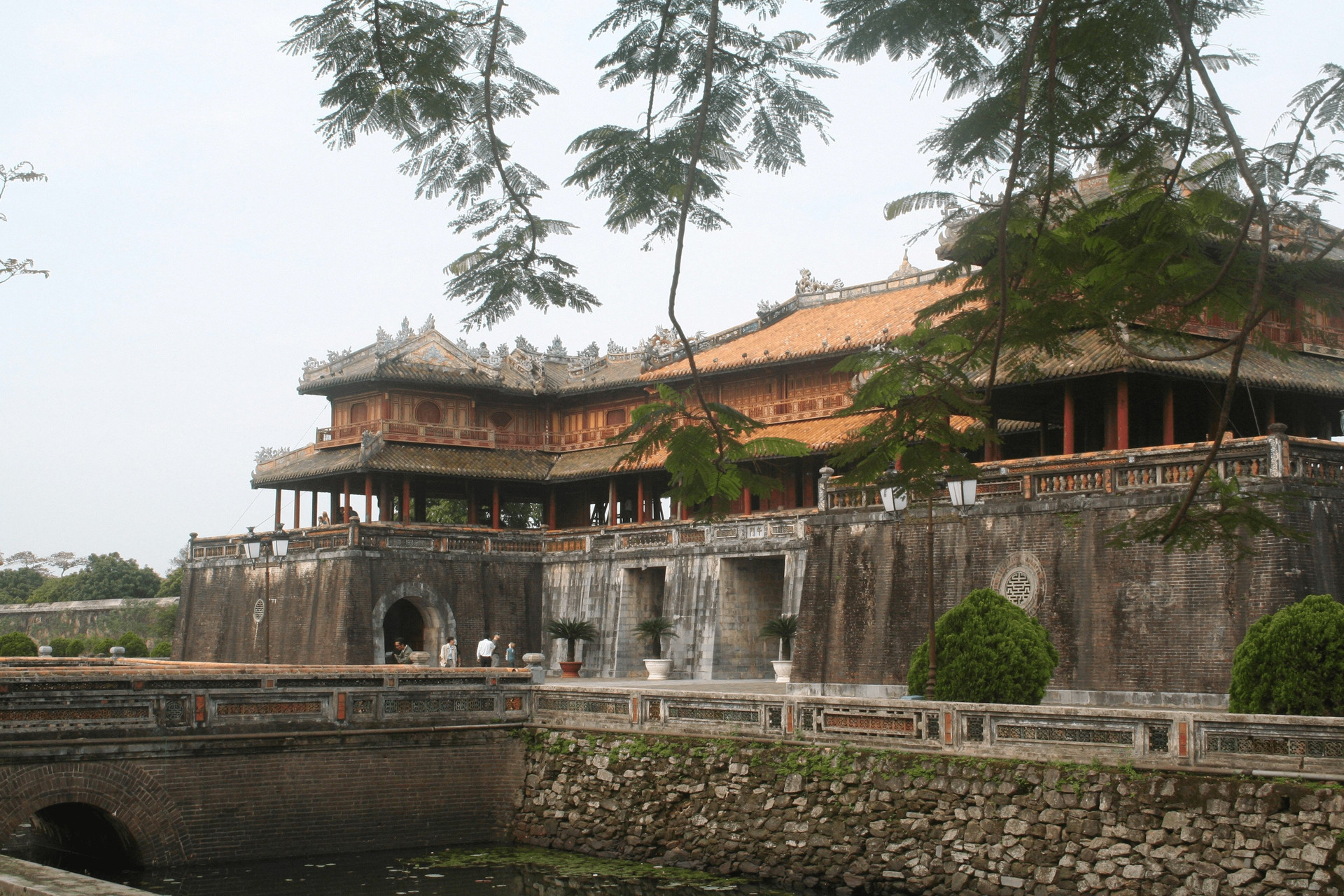 Nằm trên dải đất miền Trung, Huế là thành phố di sản văn hóa thế giới