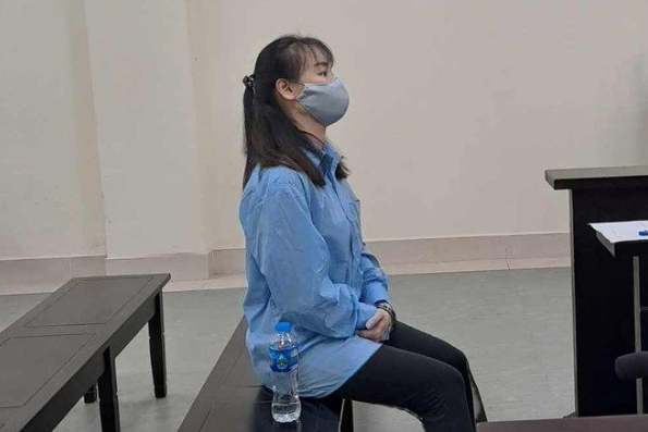 Bị cáo Lâm Hồng Nhung tại phiên tòa xét xử