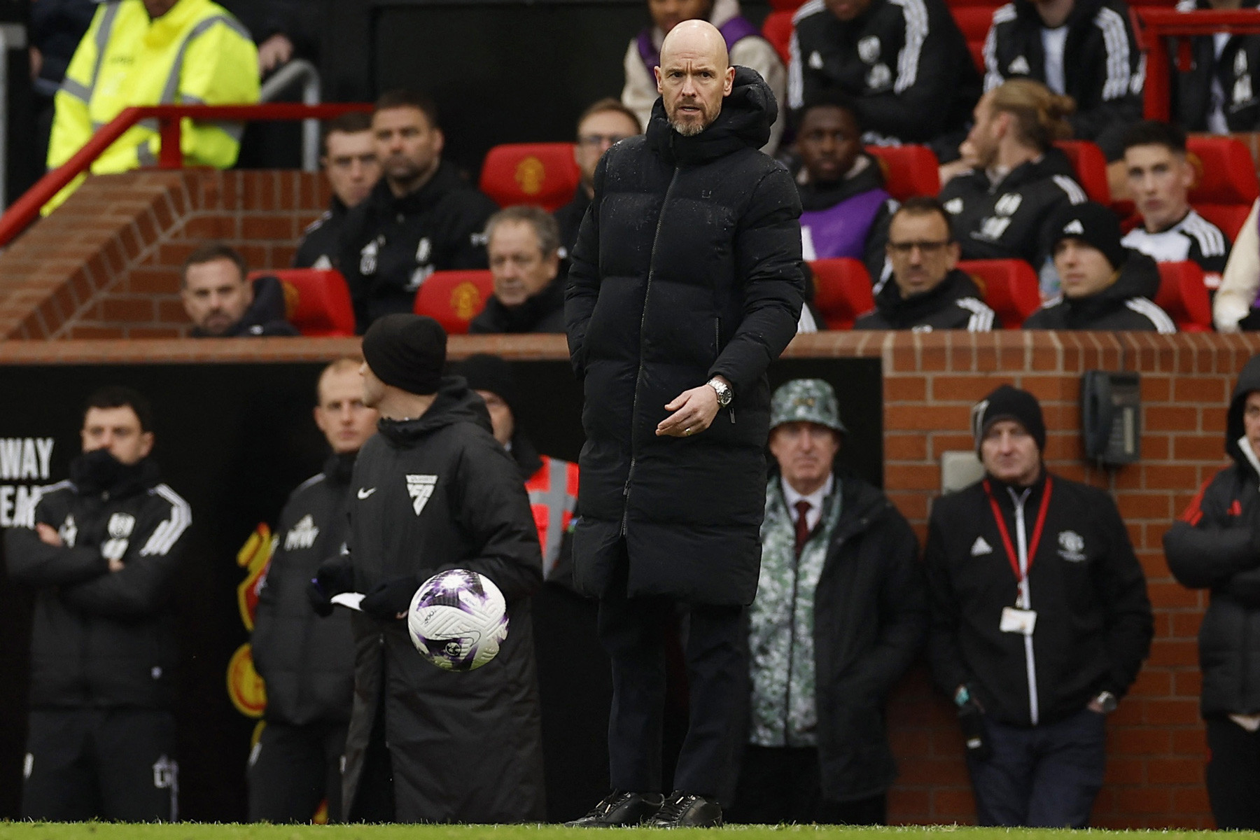 erik-ten-hag-mu-fulham.jpg