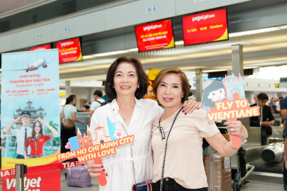 Khai trương đường bay kết nối Viêng Chăn, Lào với TP. Hồ Chí Minh ngay đầu xuân mới