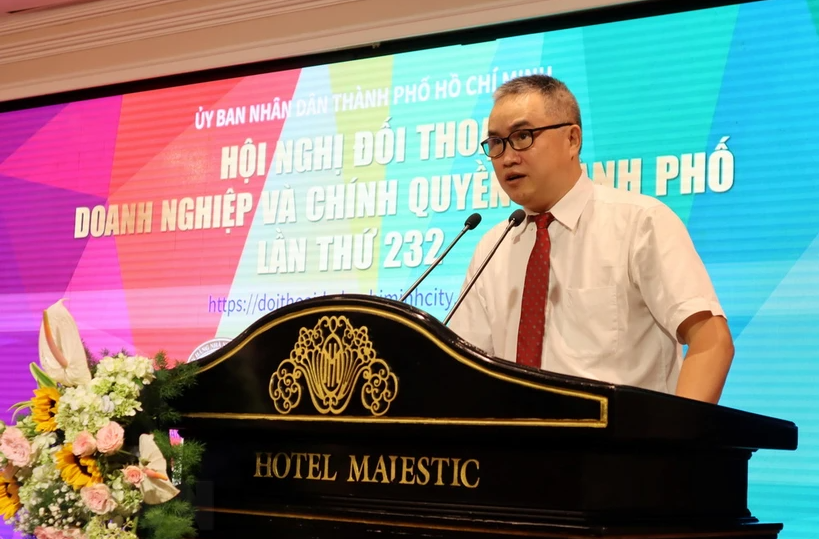 Ông Nguyễn Đức Lệnh, Phó Giám đốc Ngân hàng Nhà nước chi nhánh Thành phố Hồ Chí Minh