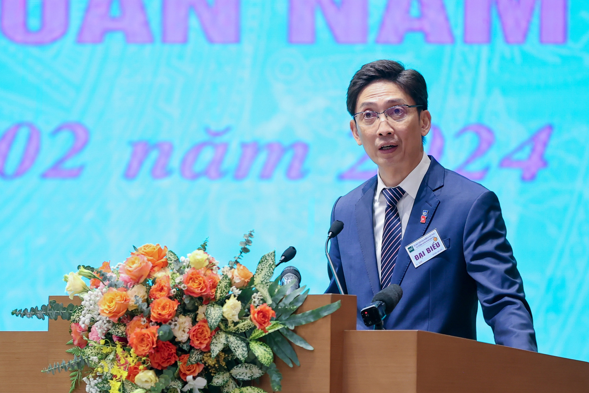 Khai mở thị trường vốn Việt Nam qua nâng hạng lên thị trường mới nổi- Ảnh 2.