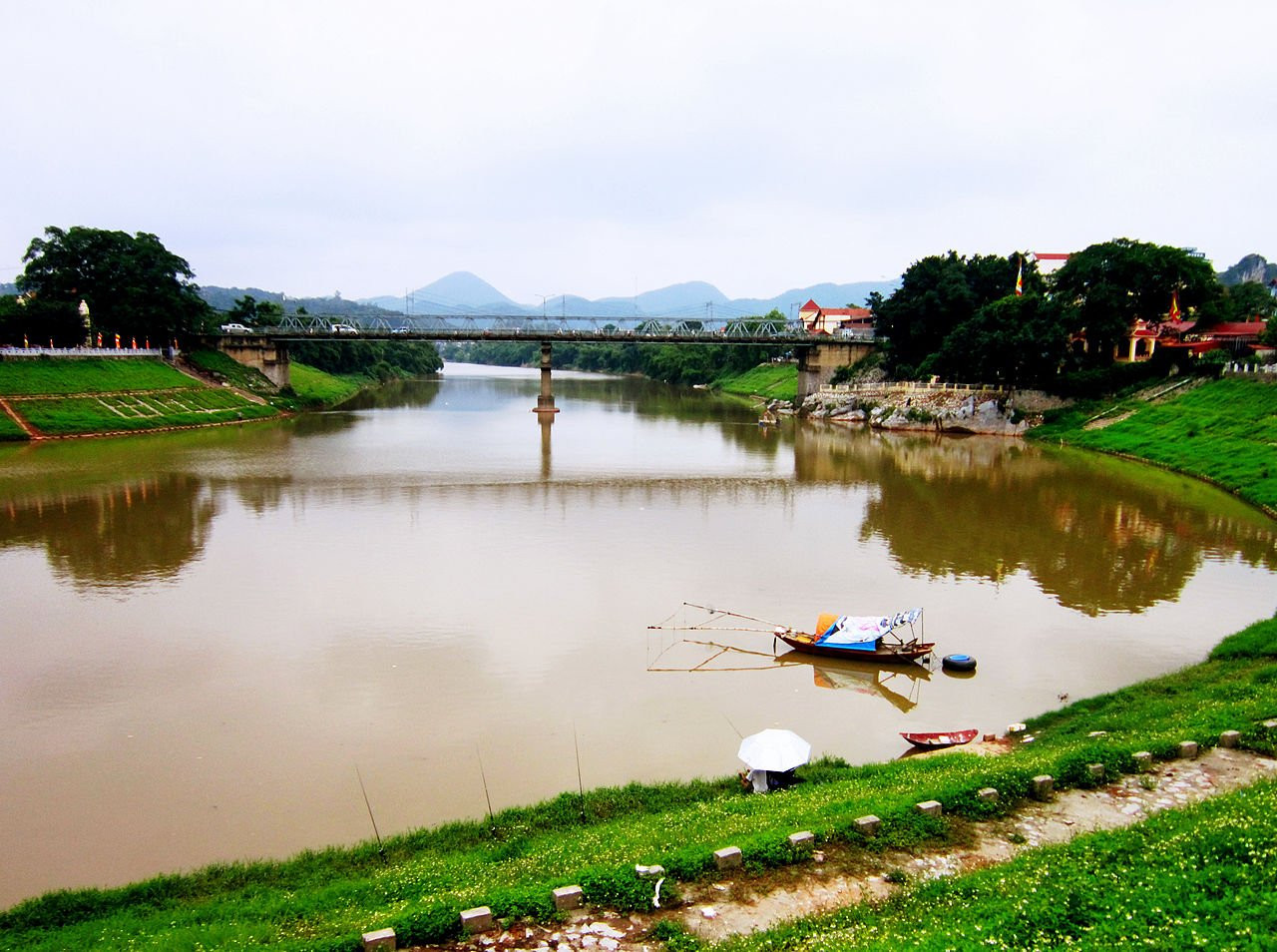 Một đoạn sông Kỳ Cùng chảy qua Lạng Sơn