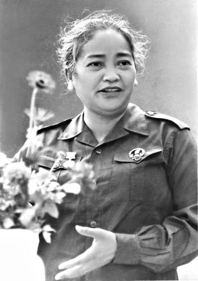 Chân dung nữ tướng Nguyễn Thị Định. Ảnh tư liệu