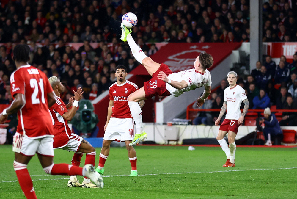 Nottingham Forest 0-1 MU.jpg