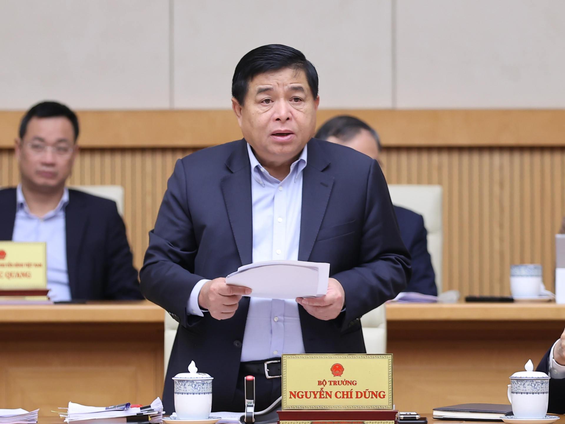 Bộ trưởng Nguyễn Chí Dũng: Kinh tế vĩ mô 2 tháng đầu năm cơ bản ổn định, nền kinh tế tiếp tục phục hồi- Ảnh 1.