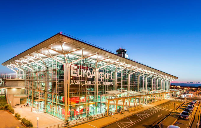 Sân bay Euroairport Basel-Mulhouse-Freiburg nằm ngay tại địa điểm 