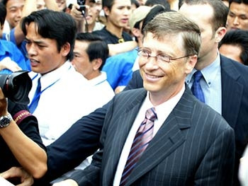 Tỷ phú Bill Gates trở lại Việt Nam lần đầu tiên sau 18 năm, đi nghỉ ở Hội An