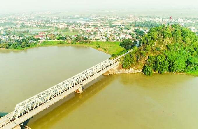 Núi Hàm Rồng Thanh Hóa nằm trong quần thể du lịch Hàm Rồng