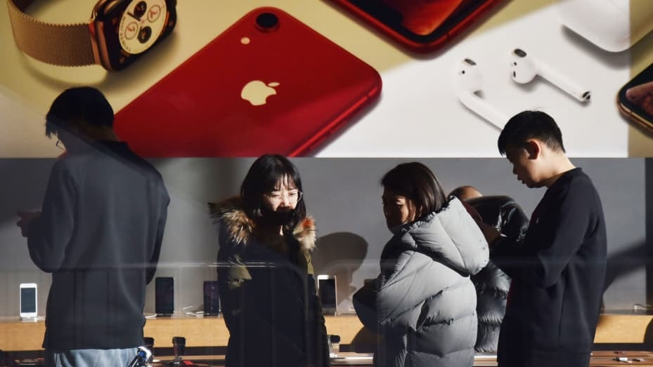Doanh số iPhone giảm mạnh 24% trong khi Huawei tăng vọt 64%, phải chăng người tiêu dùng Trung Quốc đã từ bỏ hoàn toàn công nghệ Mỹ?