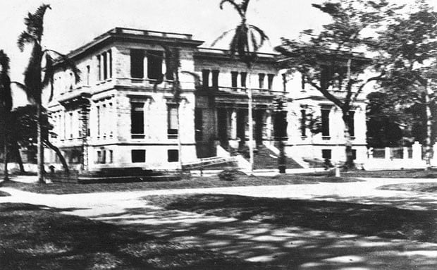 Chi nhánh Hải Phòng của Ngân hàng Đông Dương được khai trương vào năm 1885, đặt trụ sở tại bờ sông Tam Bạc