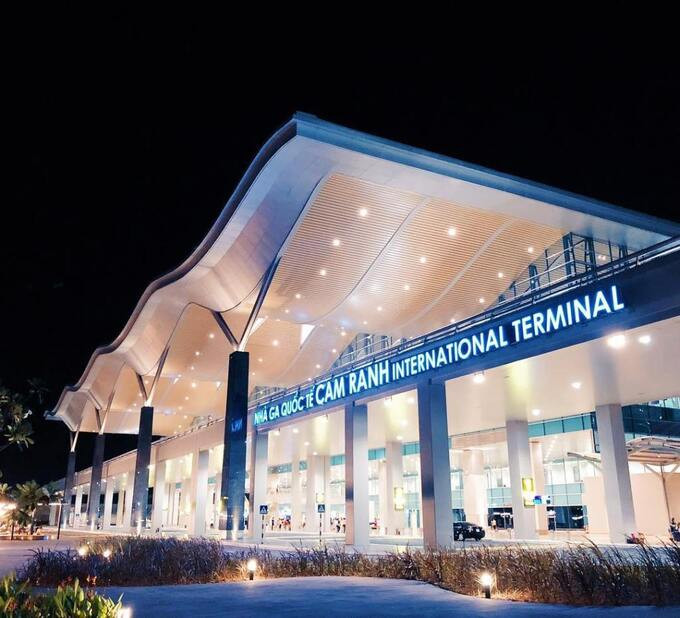 Cảng Hàng không quốc tế Cam Ranh đón hơn 34.000 chuyến bay và 5,7 triệu hành khách trong năm 2023