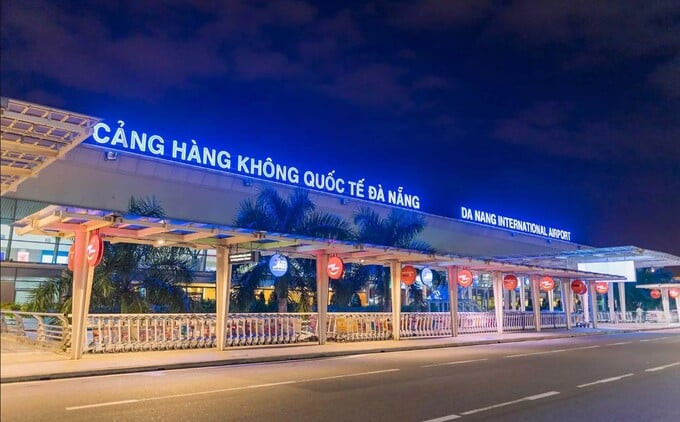 Trong khi đó Sân bay quốc tế Đà Nẵng phục hồi mạnh mẽ vào năm 2023, phục vụ hơn 13 triệu hành khách