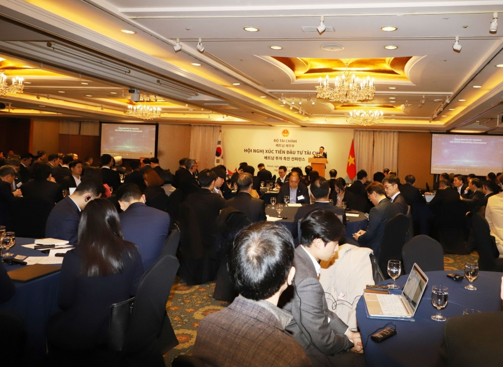 Bộ Tài chính và UBCKKNN trao đổi với Hàn Quốc về tiến trình nâng hạng thị trường