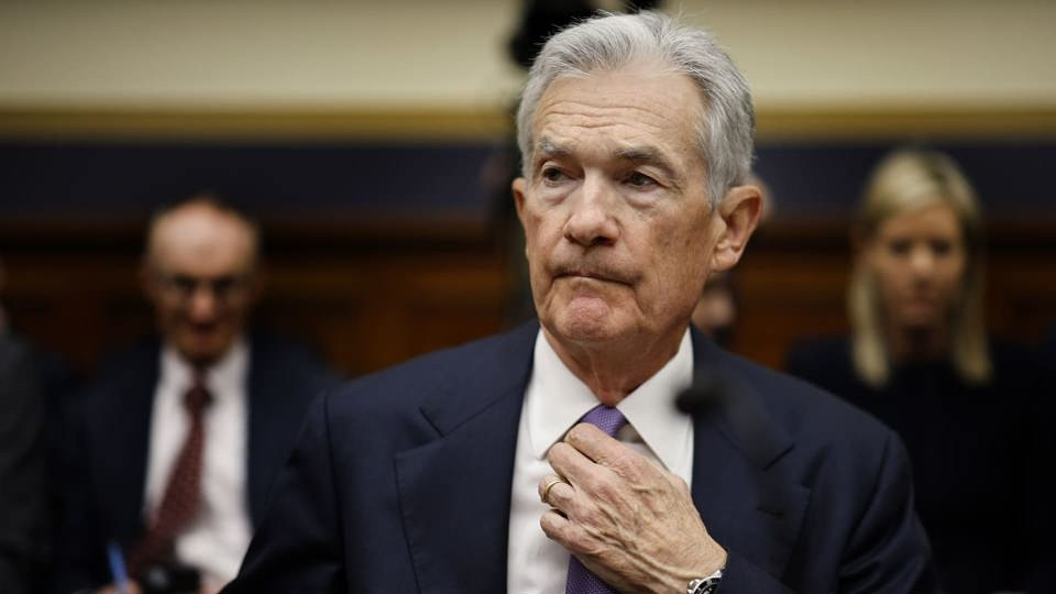 Chủ tịch Fed khẳng định đang đi đúng hướng, thời điểm hạ lãi suất 'không còn xa'