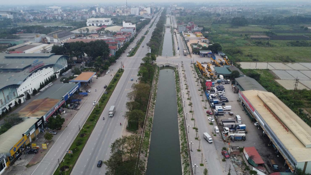 Cận cảnh tuyến đường dài 6km được Hà Nội đầu tư hơn 700 tỷ đồng đã hoàn thành giai đoạn 1