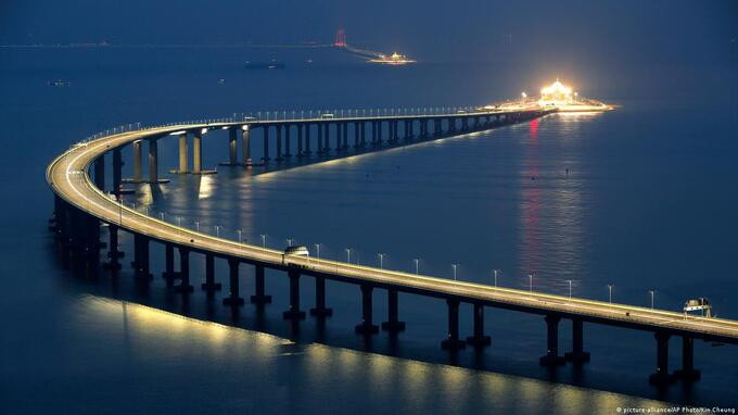 Cầu Hồng Kông - Chu Hải - Ma Cao - cây cầu vượt biển dài nhất thế giới
