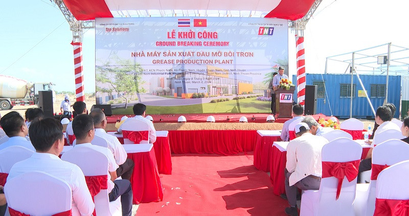 Đây là nhà máy đầu tiên tại Việt Nam sản xuất dầu mỡ gốc Lithium. 