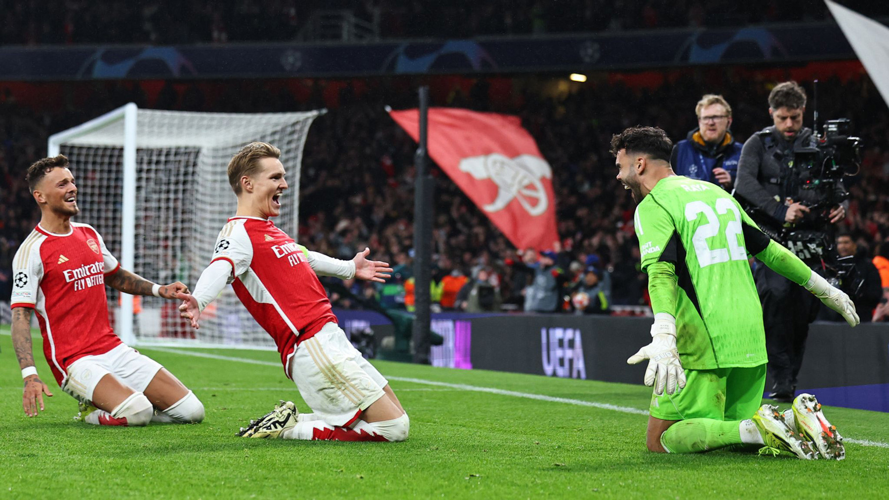 odegaard arsenal porto.jpg