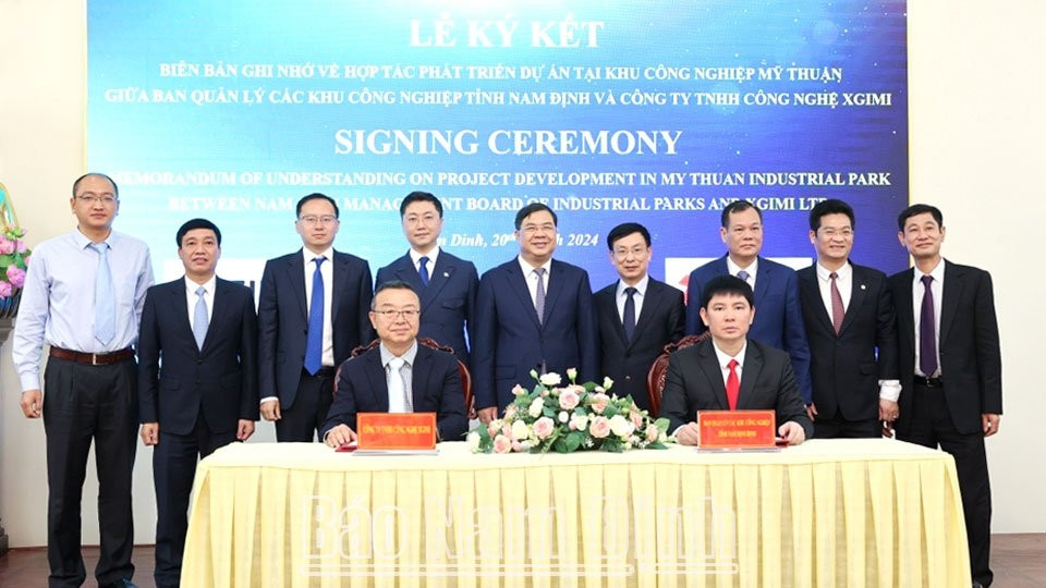 Nam Định đón dự án FDI 30 triệu USD sản xuất máy chiếu đa chức năng và tivi laser