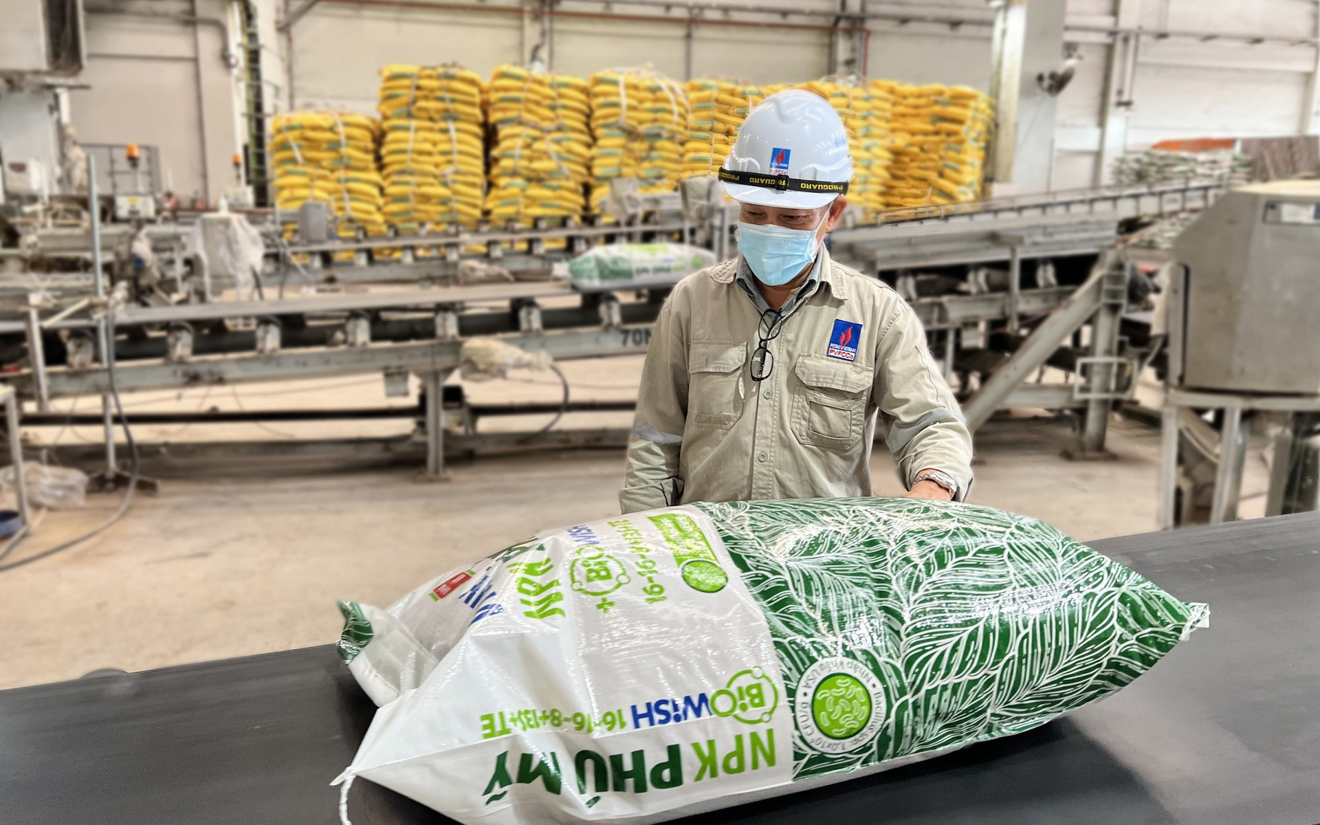 Rủi ro thị trường gia tăng, Petrovietnam vẫn giữ được đà tăng trưởng ấn tượng